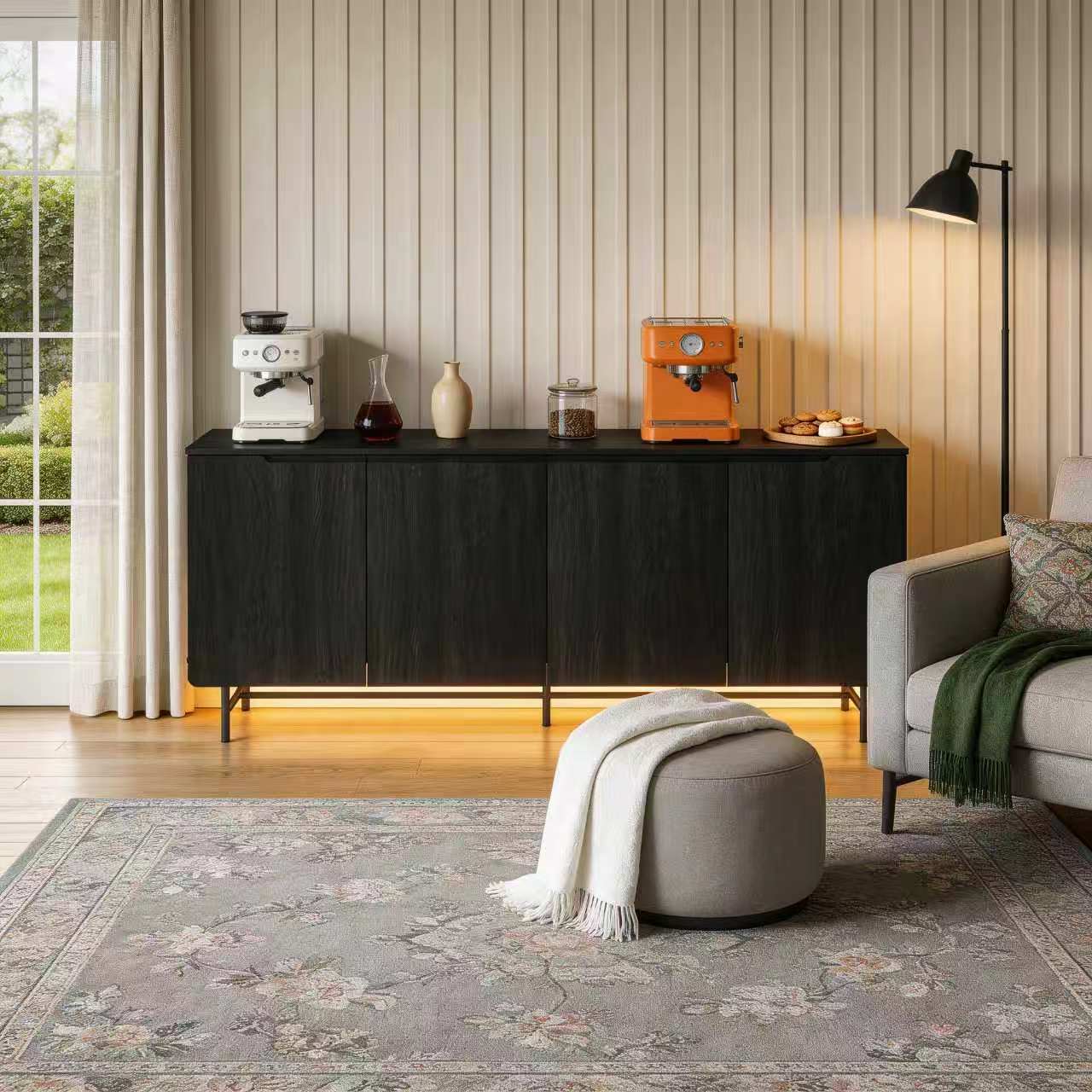 Duża, karbowana komoda boczna  – Credenza Office Storage recenzja i cena