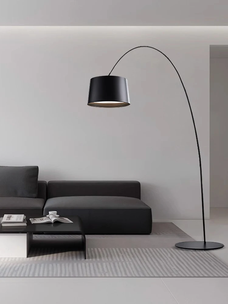 Nowoczesny minimalistyczny lam – Floor Lamp Arched recenzja i cena